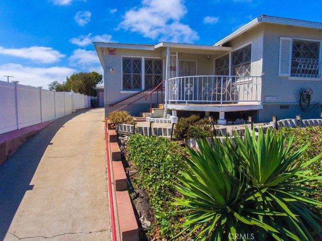 House for sale in Canoga Park, California