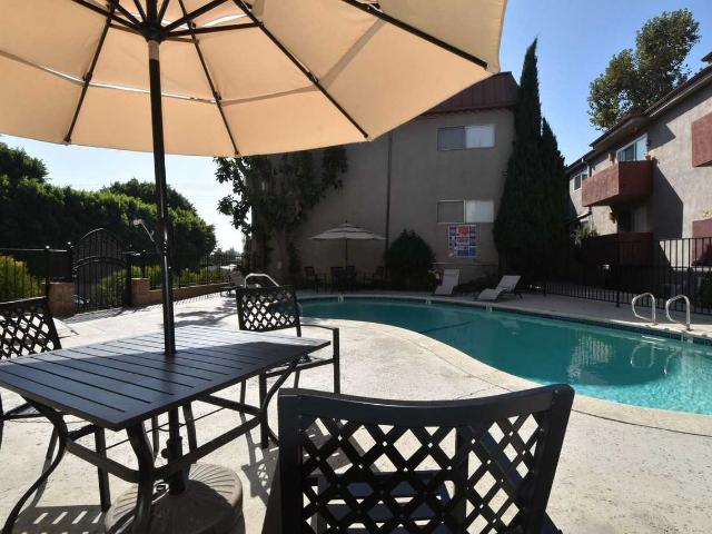 Apartment for rent in Van Nuys Neighborhood Council District, Canoga Park