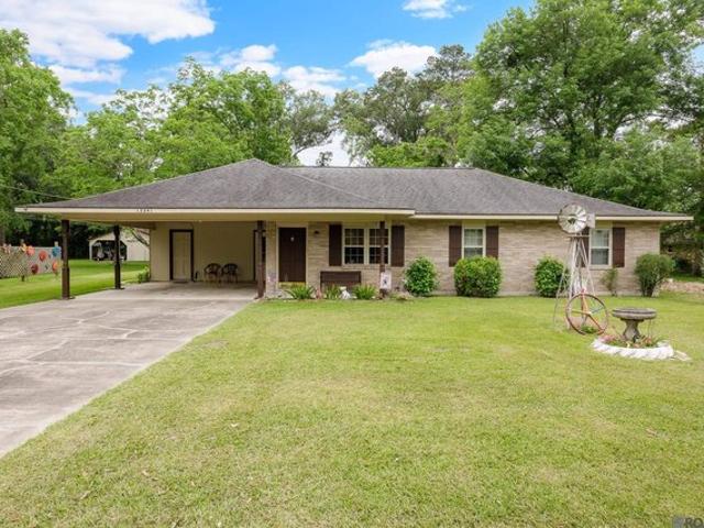 House for sale in Saint Amant, Louisiana