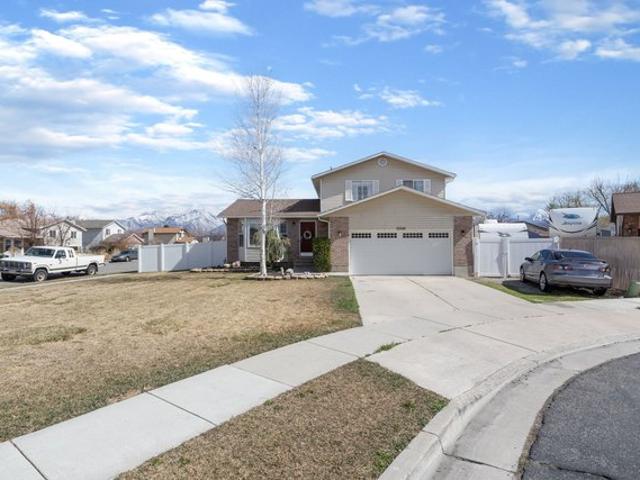 House for sale in Riverton, Utah