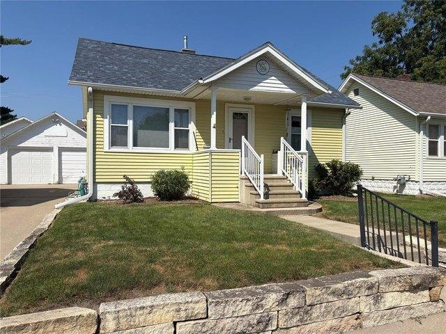 House for sale in Cedar Rapids, Linn County