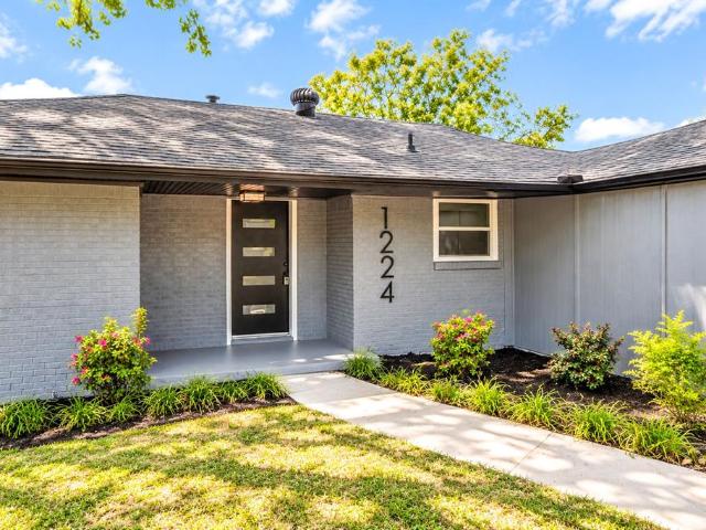 House for sale in Grapevine, Tarrant County