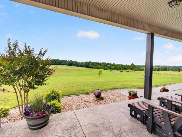 House for sale in Adolphus, Kentucky