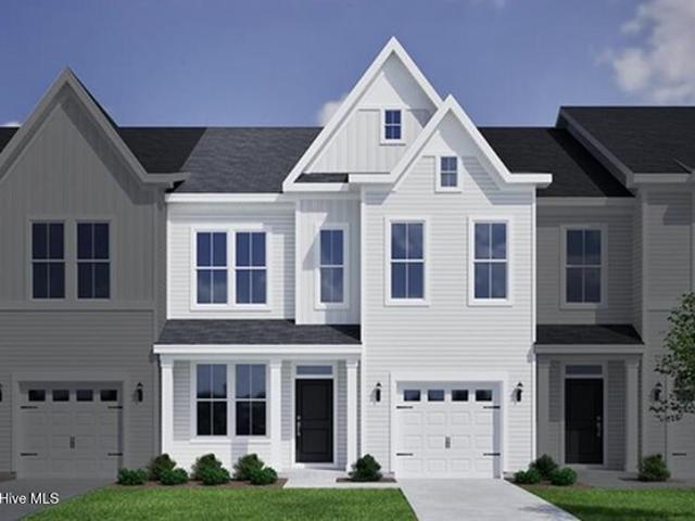 Townhouse for sale in Castle Hayne, North Carolina