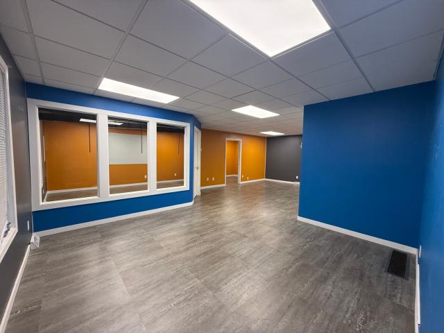 Property for rent in Crestwood Apartments, Davenport