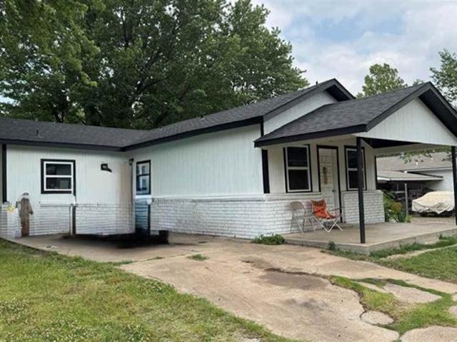 House for sale in Cushing, Oklahoma