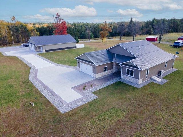 House for sale in Fairview, Comins Township