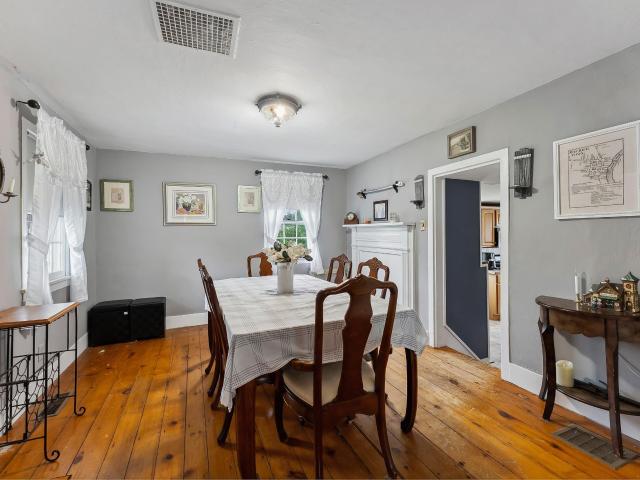 House for sale in Mauricetown, New Jersey