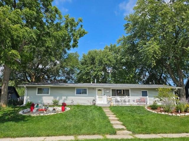 House for sale in Drexel Highlands, South Milwaukee