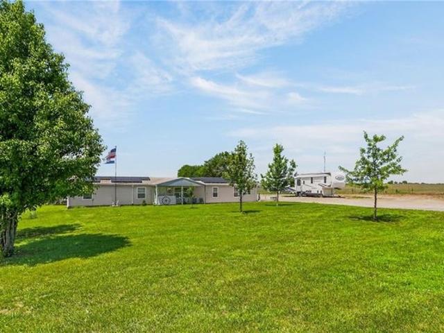House for sale in Bates, Missouri