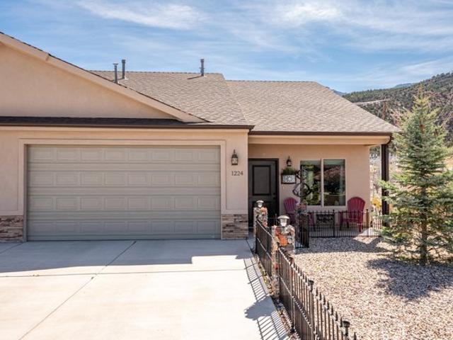 House for sale in Iron, Utah