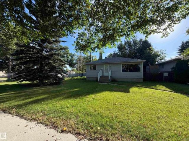 House for sale in Delton, Edmonton