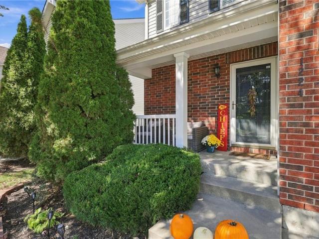 Townhouse for sale in Arborwalk, Lee's Summit