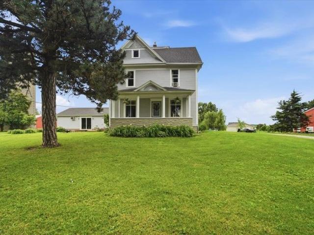 House for sale in Waverly, Iowa