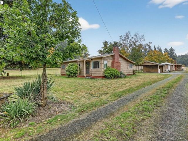House for sale in Oregonia