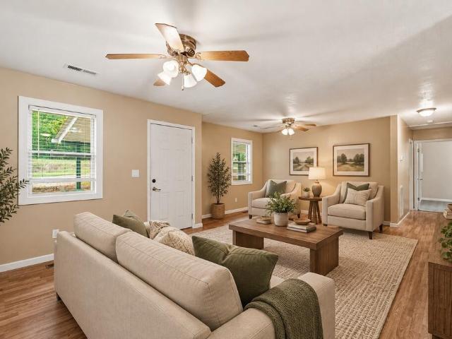 House for sale in Big Lick, Crossville