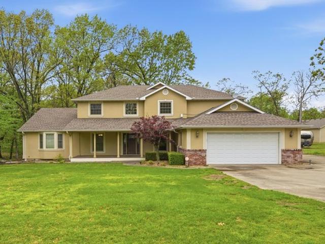 House for sale in Neosho, Missouri