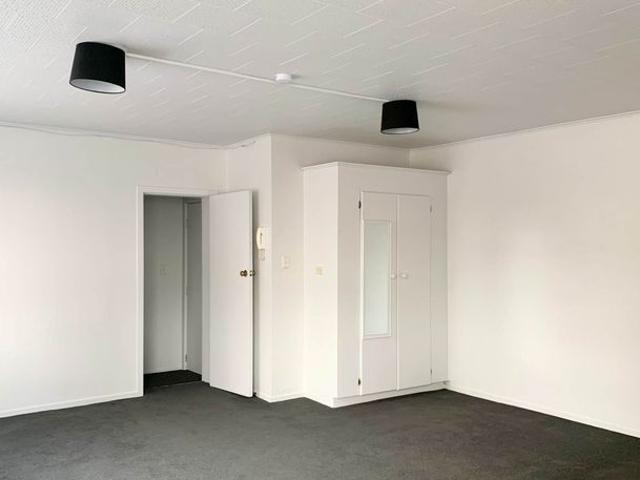 Apartment for rent in Auckland, Oroua County