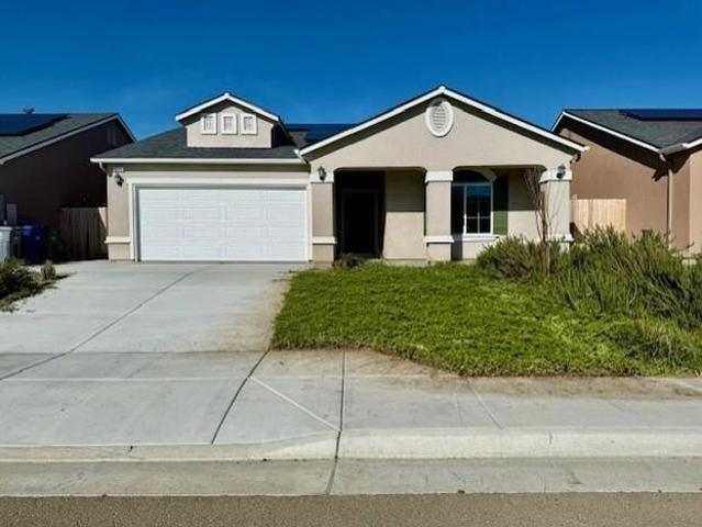 House for sale in Avenal, California