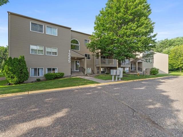 Condo for sale in Ramsey, Minnesota