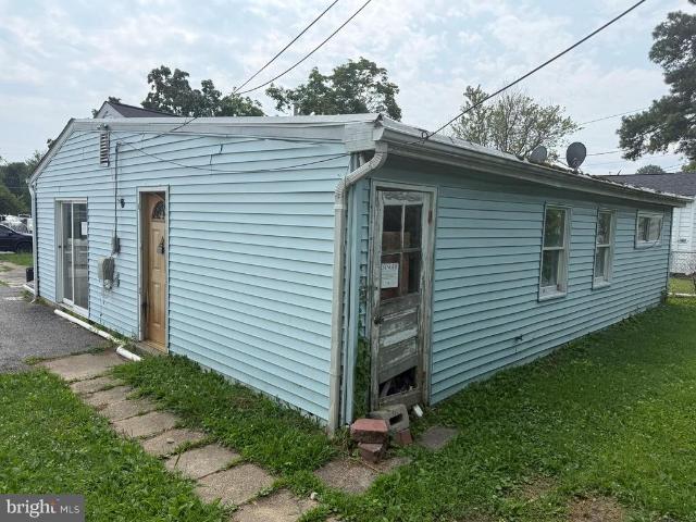 House for sale in Aero Acres, Middle River