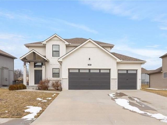 House for sale in Warrensburg, Missouri