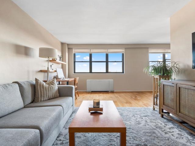 Condo for sale in Hudson, New Jersey