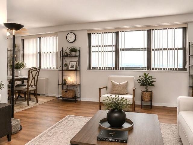 Condo for sale in Hudson, New Jersey