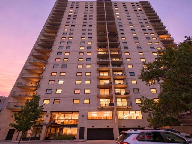 Condo for sale in Hennepin, Minnesota