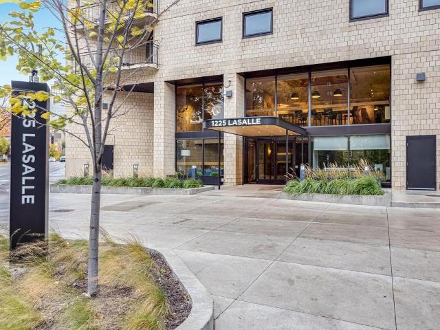 House for sale in Loring Park, Minneapolis