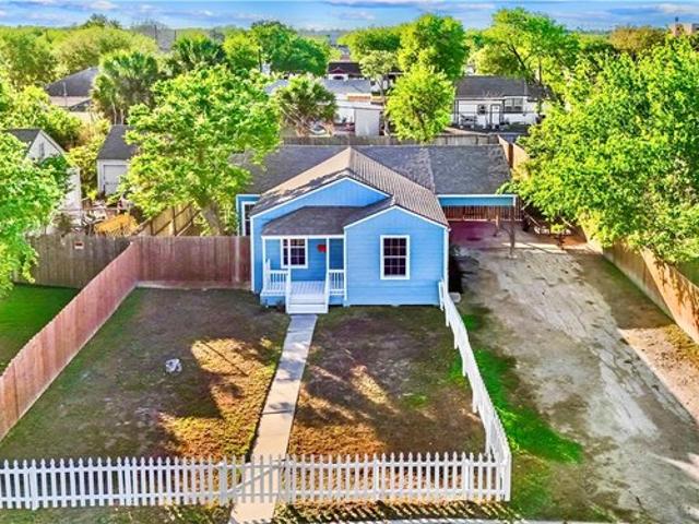 House for sale in Corpus Christi, Nueces County
