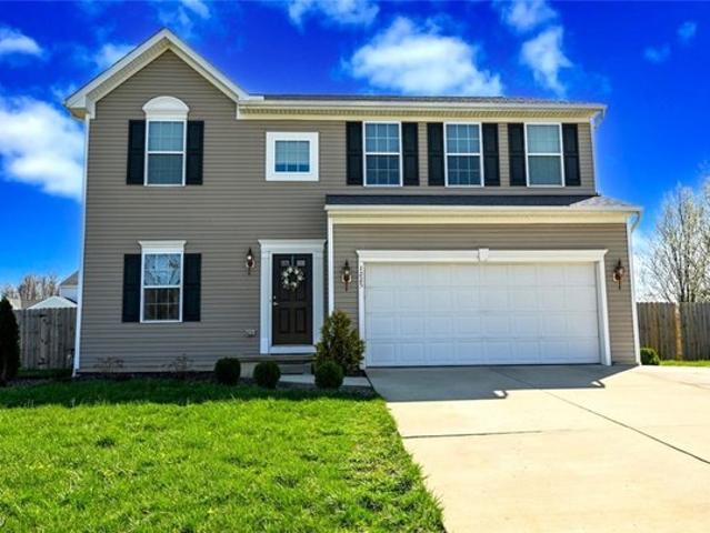 House for sale in Summit, Ohio