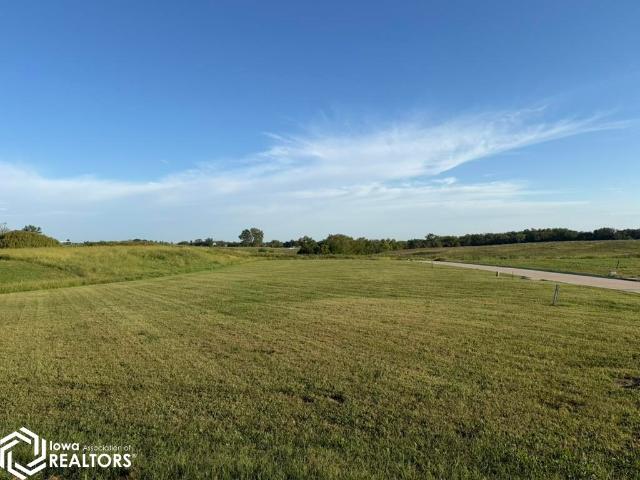Land for sale in Chariton, Iowa