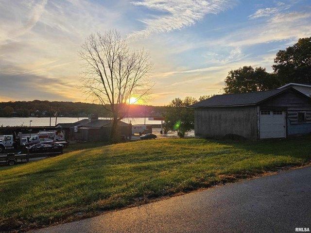 Land for sale in Le Claire, Iowa