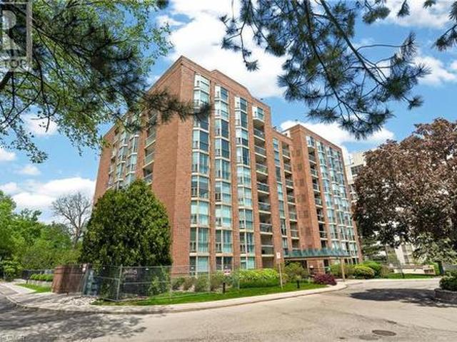Condo for sale in Burlington, Golden Horseshoe