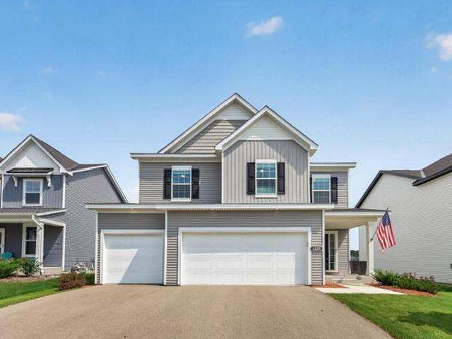House for sale in Orchard Park, Waconia