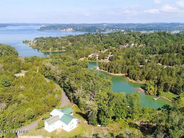 House for sale in Dandridge, East Tennessee