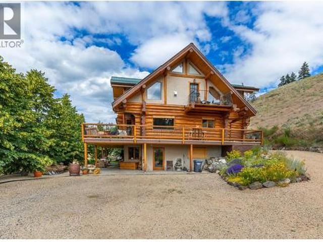 House for sale in Spallumcheen, British Columbia
