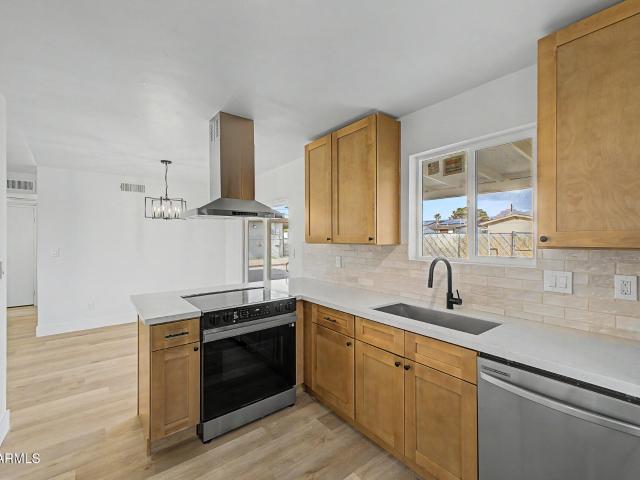 House for sale in Apache Junction, Arizona