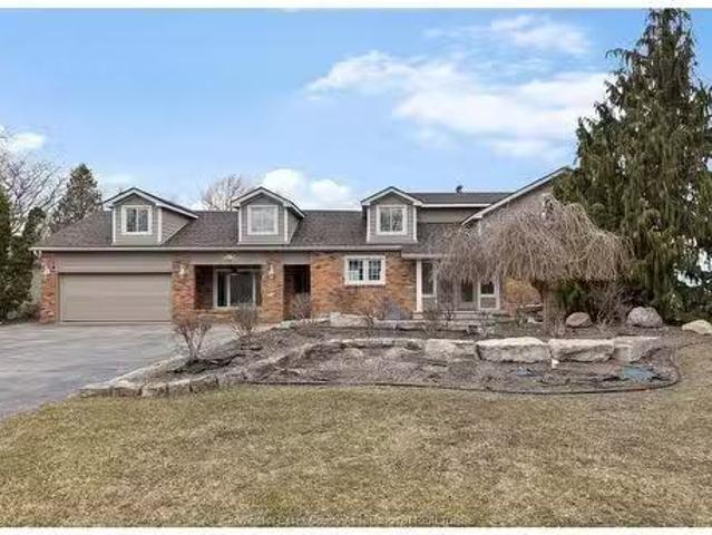 House for sale in Lakeshore, Ontario