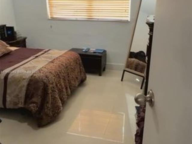 Condo for sale in Hialeah, Miami-Dade County