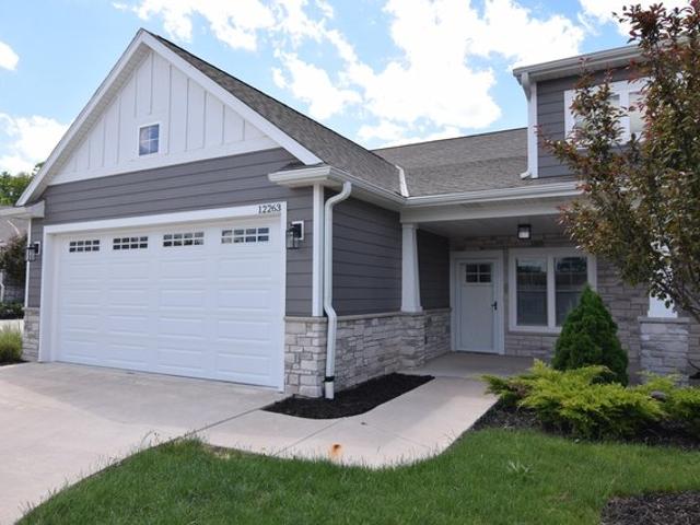 Condo for sale in Greenfield Park, Wisconsin