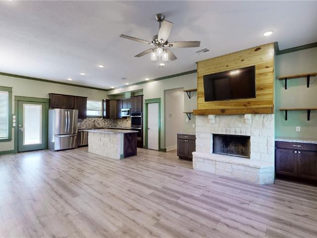 House for sale in Iola