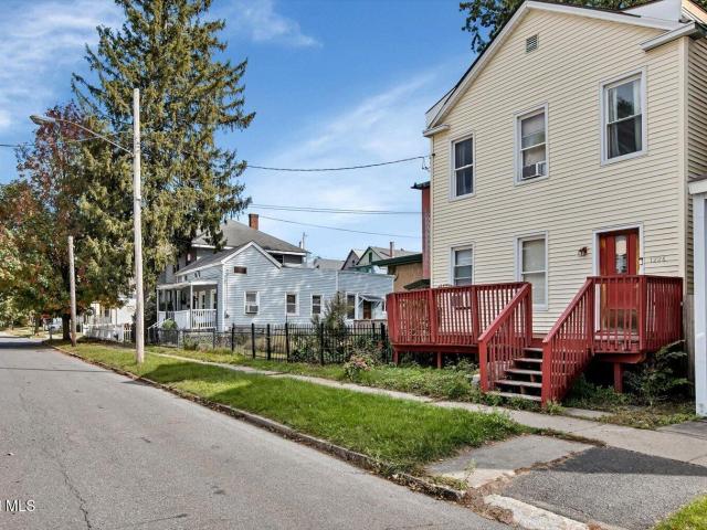 House for sale in City of Rensselaer, Rensselaer County