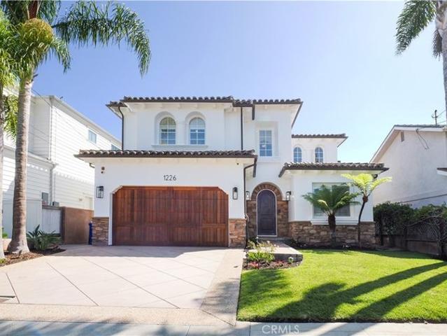 House for sale in Manhattan Beach, California