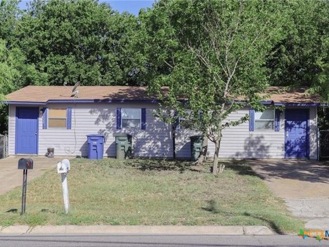 House for sale in Briggs, Texas