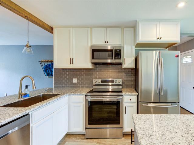 House for sale in Danbury, Texas