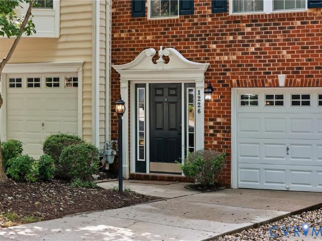 Townhouse for sale in Virginia