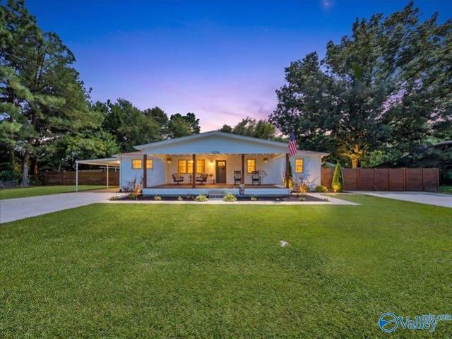 House for sale in Owens Cross Roads, Alabama