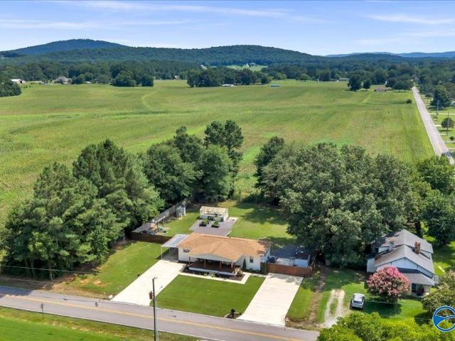 House for sale in Owens Cross Roads, Alabama